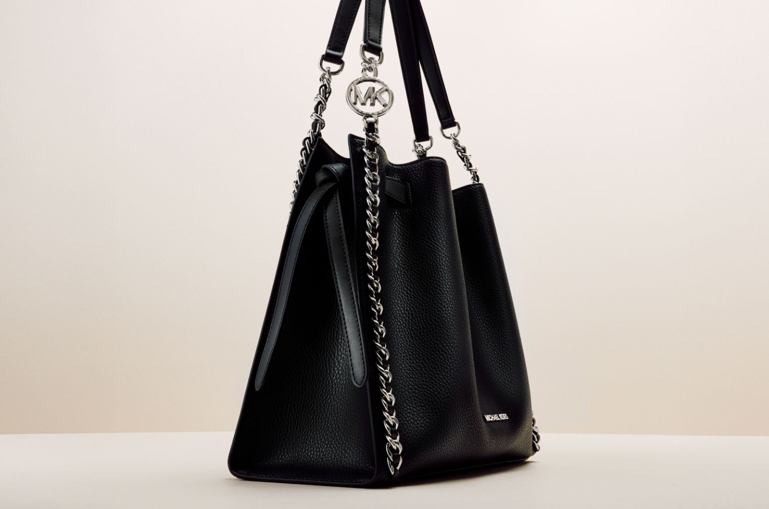 cadeau de la semaine: sac à épaule mina noir