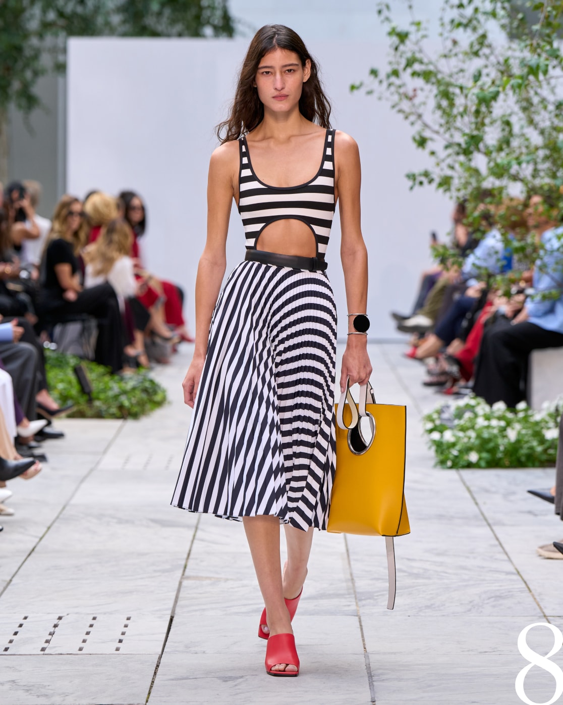 8 striped looks