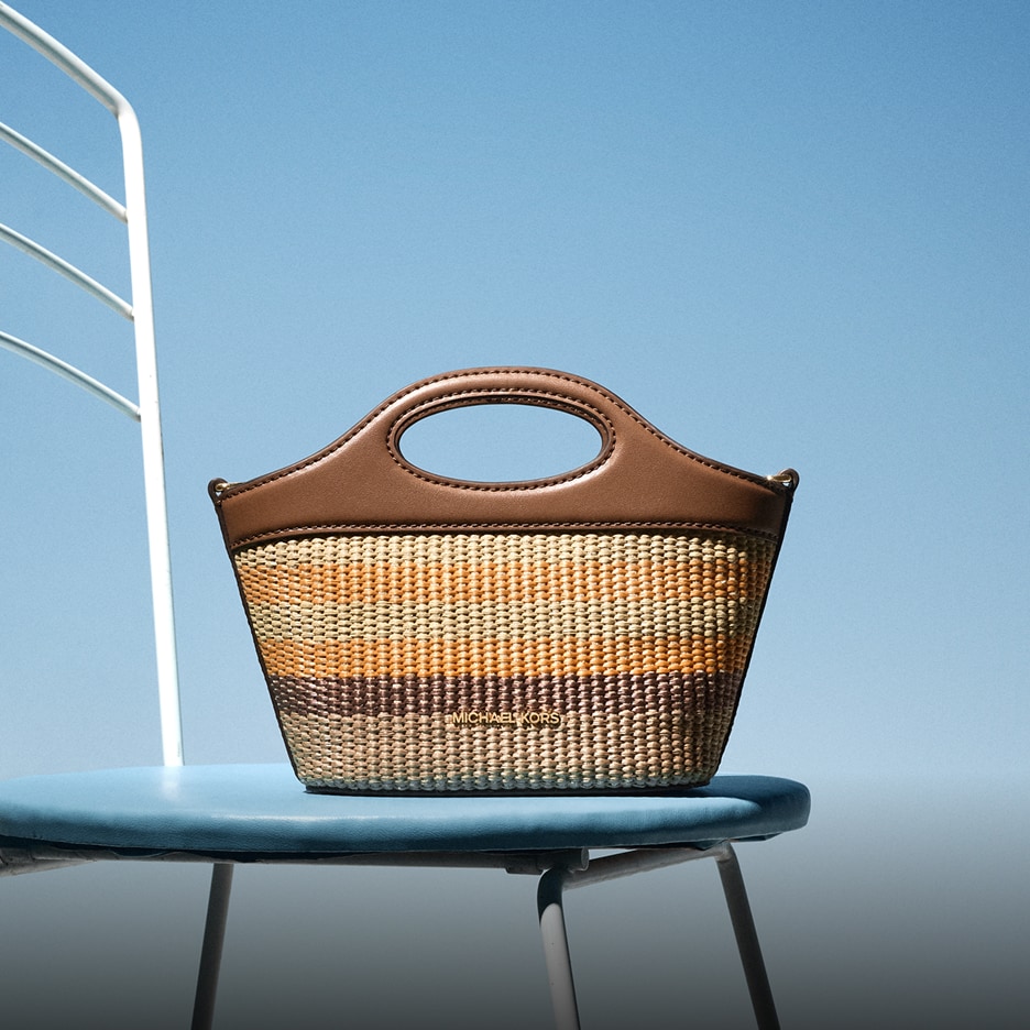 straw handbag