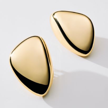 gold earrings