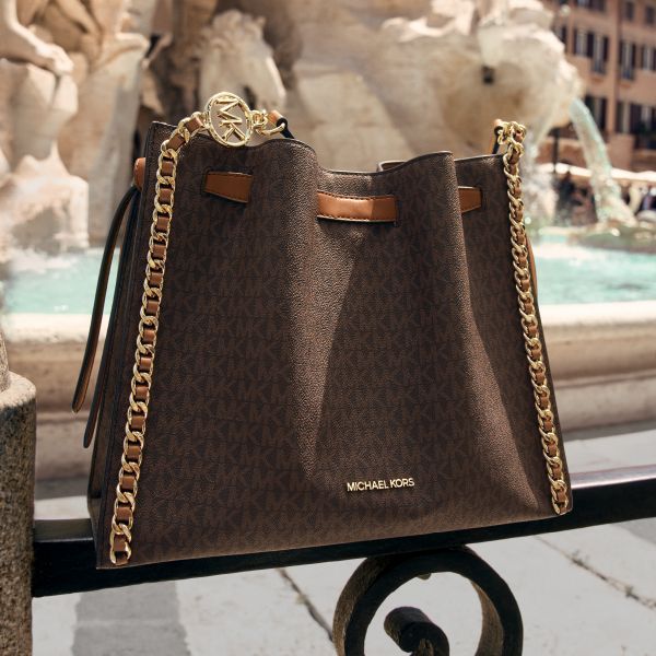 outlet signature print handbag