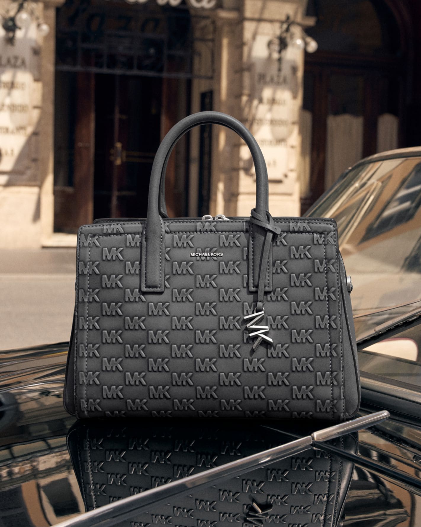 laila medium grey logo satchel
