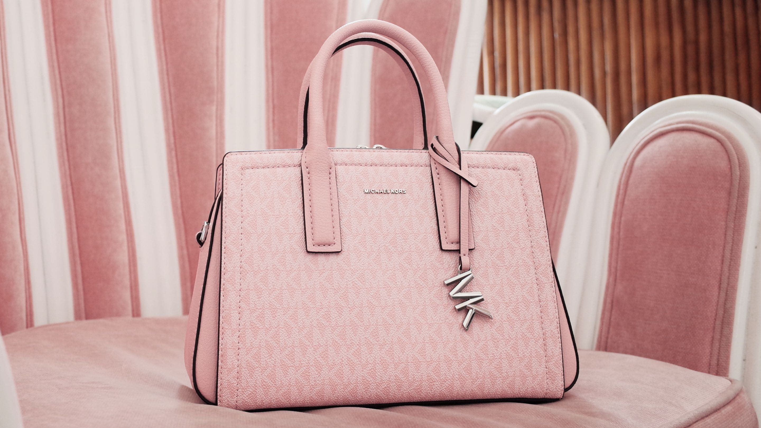 Michael Kors USA: Designer Handbags, Clothing, Menswear