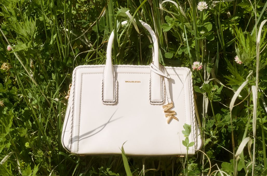 長財布 Michael Kors FW25 PORTAFOGLIO (34H1GT9E8B VANILLAACRN) Marilyn Large Logo Satchel | Michael Kors [US]