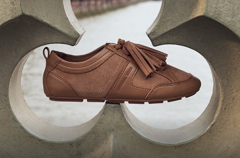 suede sneaker with tassel