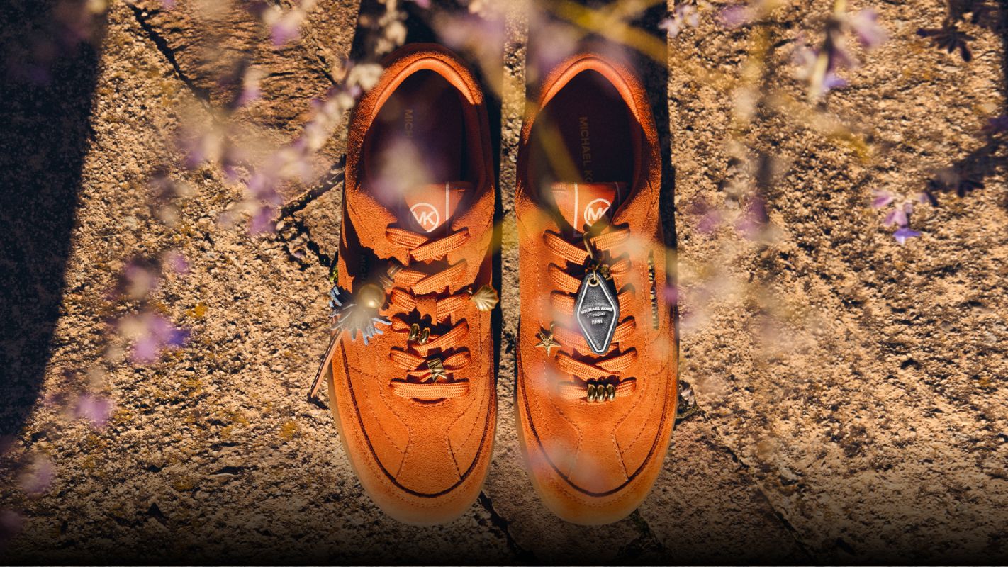 espadrille en su&egrave;de orange